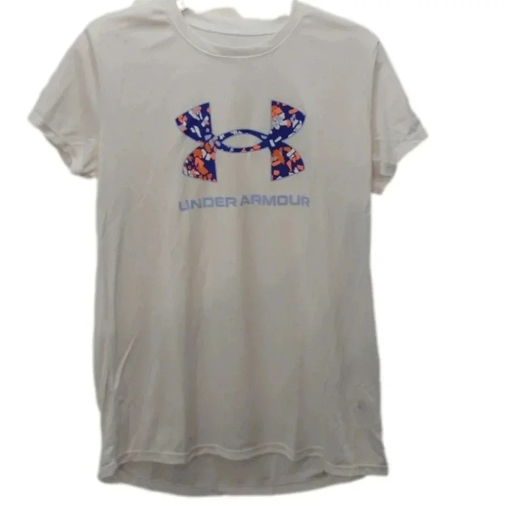 Under Armour t-shirt